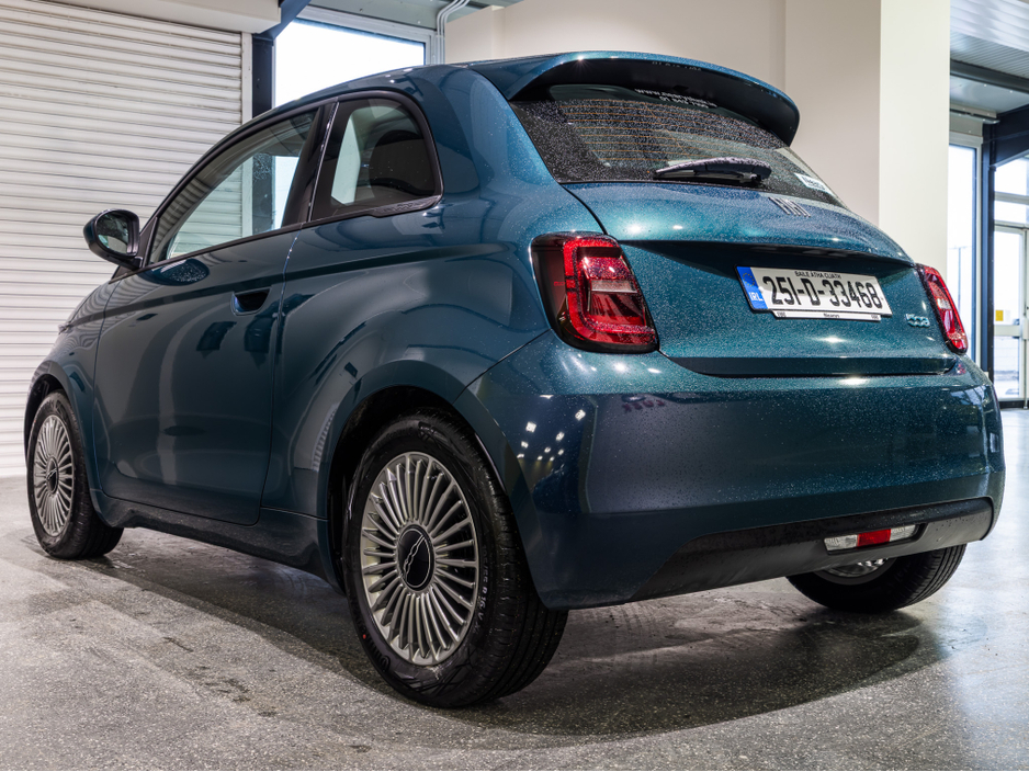 2025 Fiat 500e ICON 42KWH 3DR AUTO €19,950