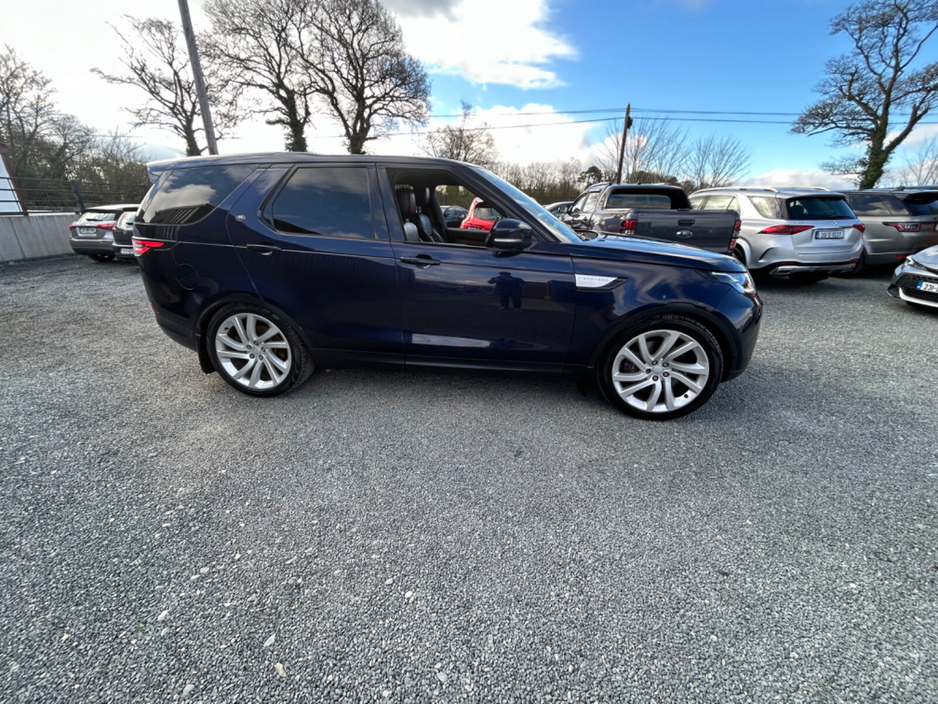 2019 Land Rover Discovery - image 21