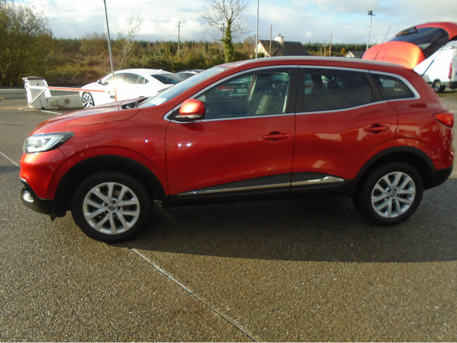 2015 Renault Kadjar - image 4