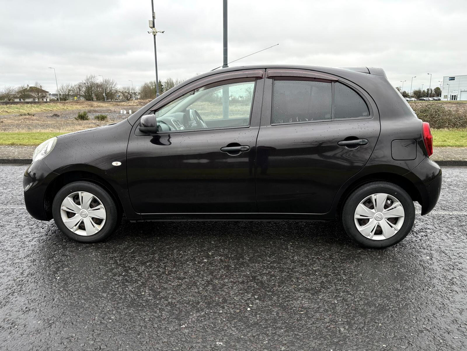 2017 Nissan March - image 5