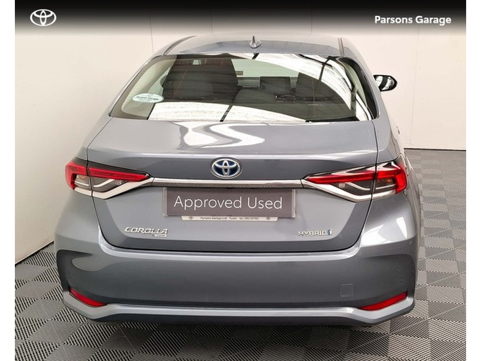 2021 Toyota Corolla - image 4