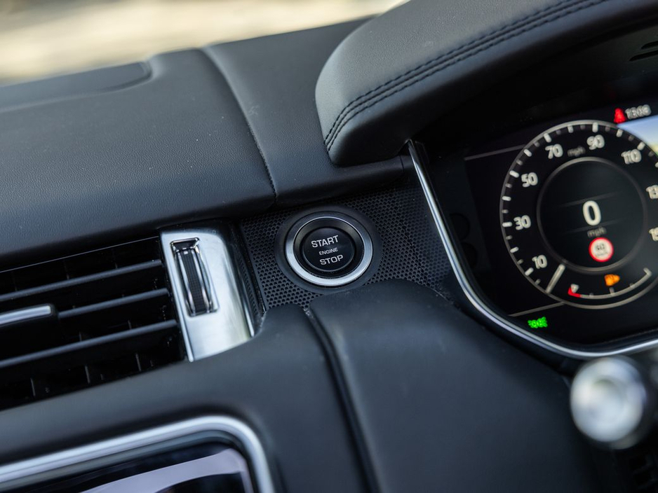 2022 Land Rover Range Rover Sport - image 17