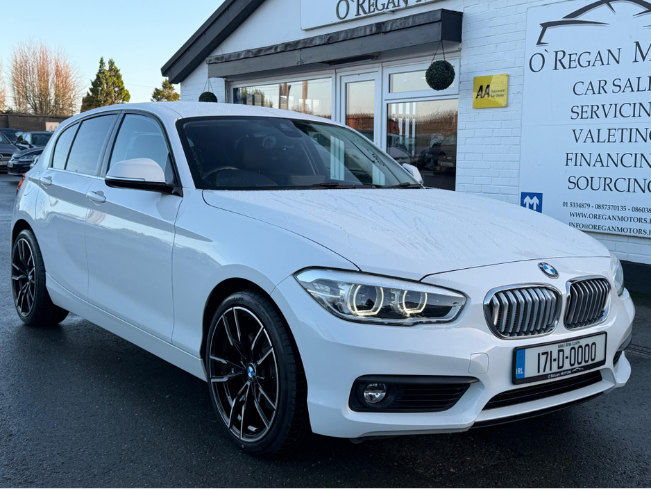 2017 BMW 1 Series - image 9