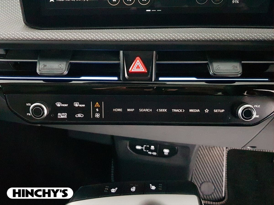 2025 Kia EV6 - image 16