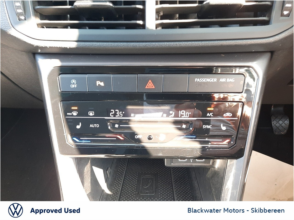 2023 Volkswagen T-Cross - image 19