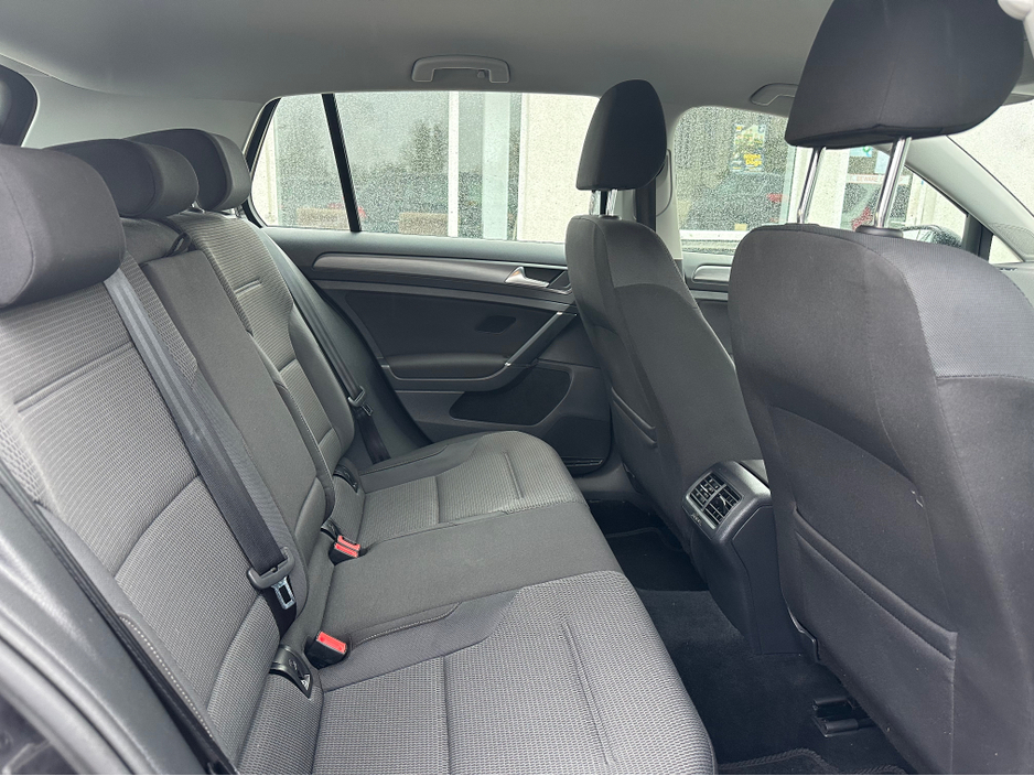 2019 Volkswagen Golf SE NAV TDI 1.6 S 90PS 5DR
