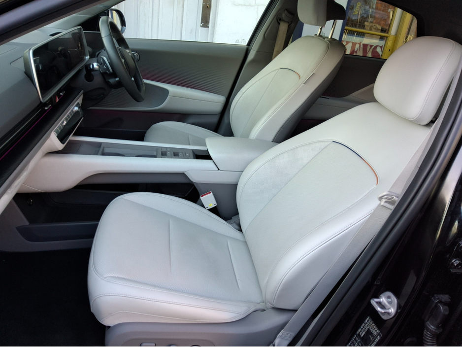 2023 Hyundai Ioniq 6 - image 10