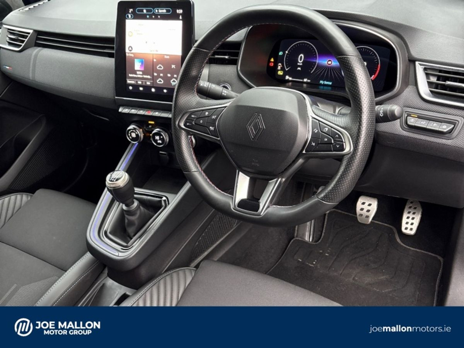 2024 Renault Clio TCe 90 DFull Esprit Alpine €24,950