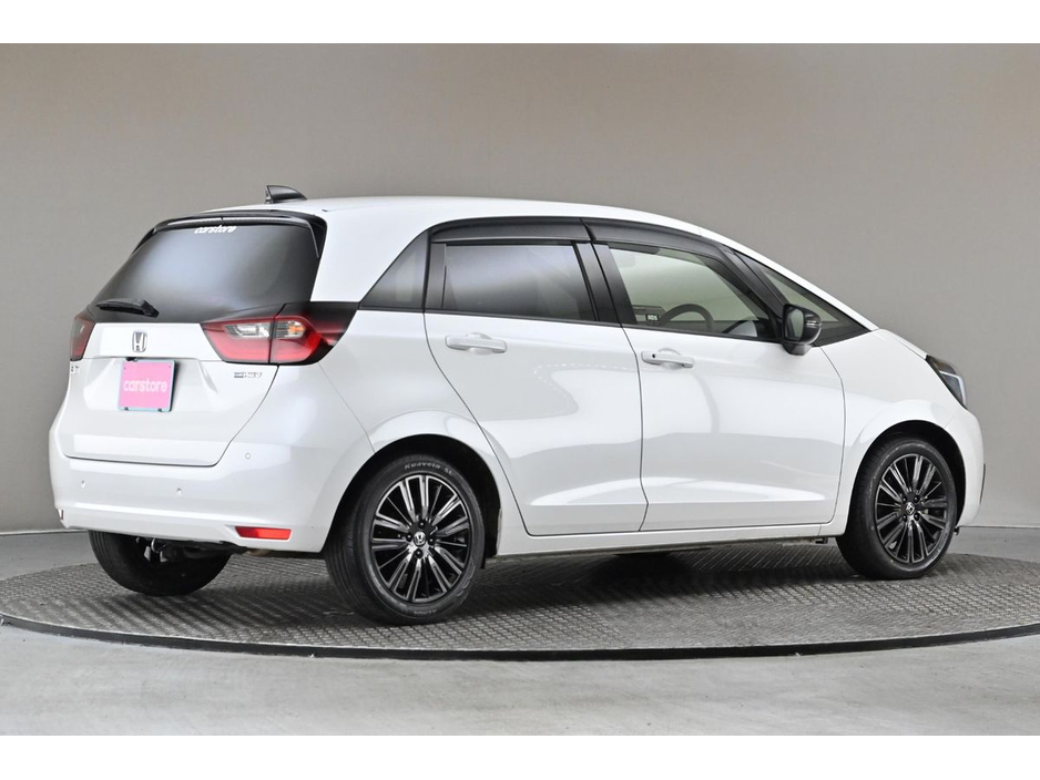 2021 Honda Fit - image 10