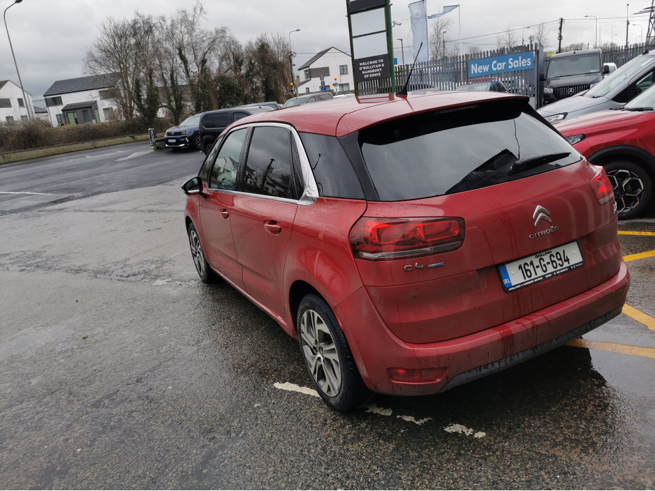 2016 Citroen C4 Picasso - image 7