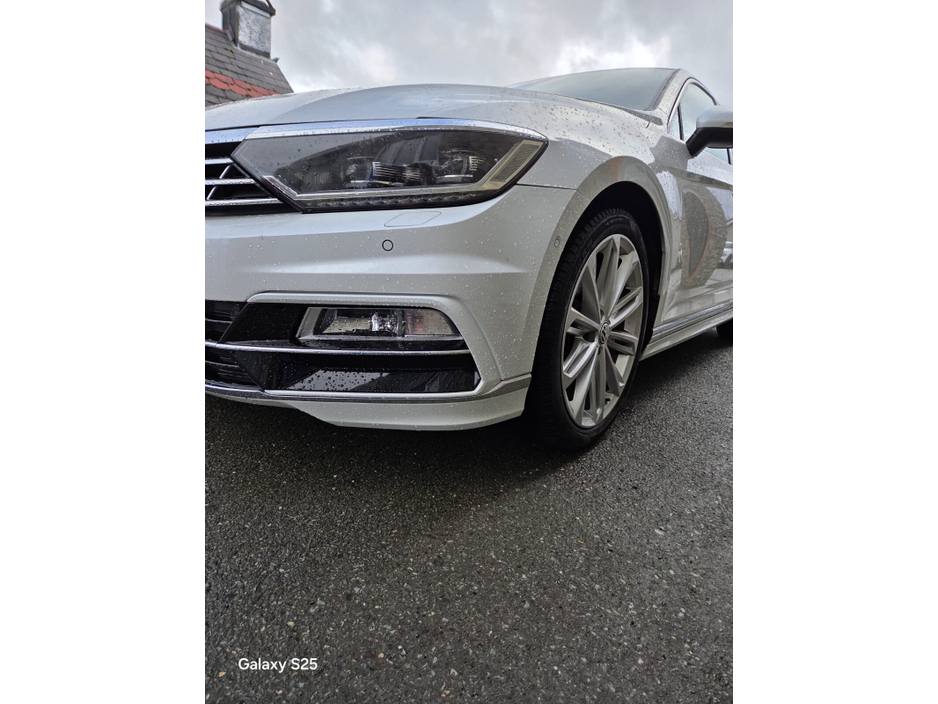 2017 Volkswagen Passat  €19,950