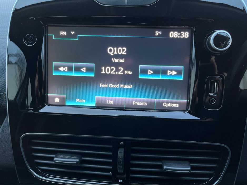 2018 Renault Clio IV DYNAMIQUE NAV 1.2 PETR 4DR €10,750