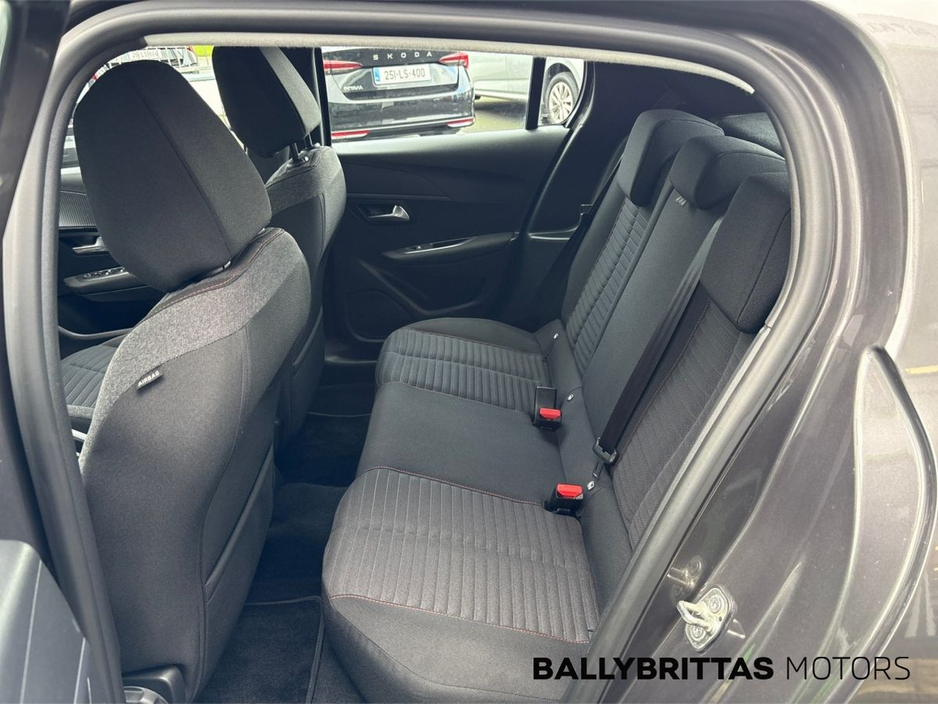 2022 Peugeot 208 1.2 Puretech Active €14,850