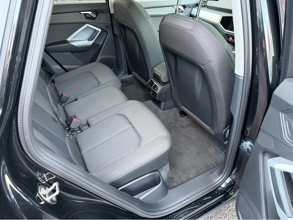 2022 Audi Q3 TECHNIK 45 TFSI E HYBRID//REVERSE CAMERA//IMMACULATE CONDITION//FINANCE PACKAGES//SIMI AND AA DEALER €35,950