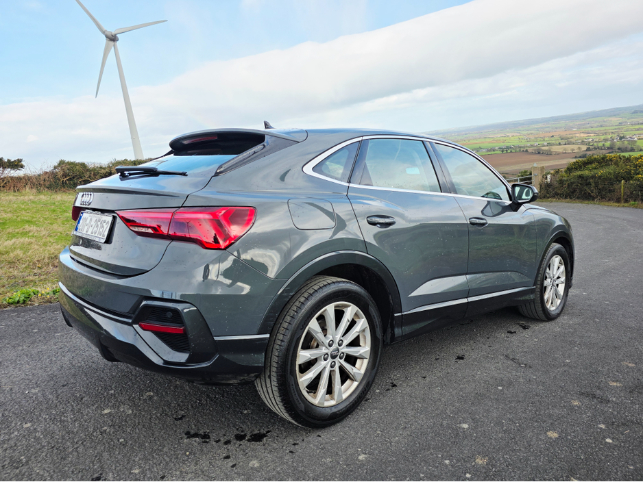 2020 Audi Q3 - image 8