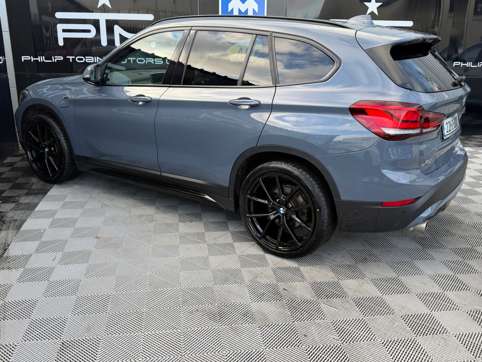 2022 BMW X1 XDRIVE 25E XLINE AUTO Black Pack €30,995