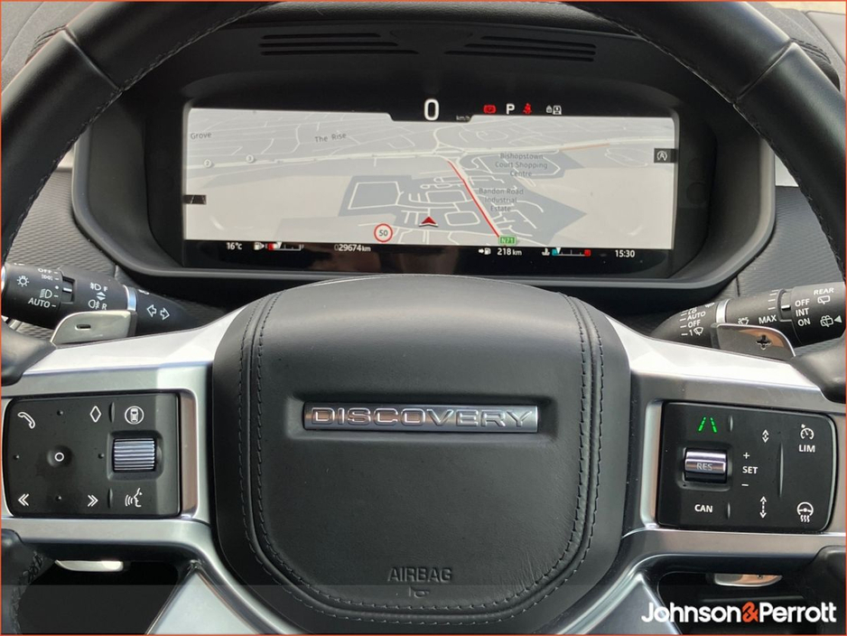 2024 Land Rover Discovery - image 19