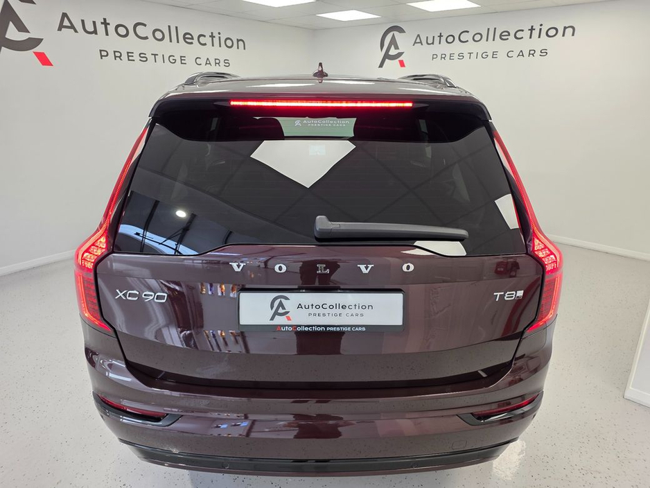 2025 Volvo XC90 - image 4