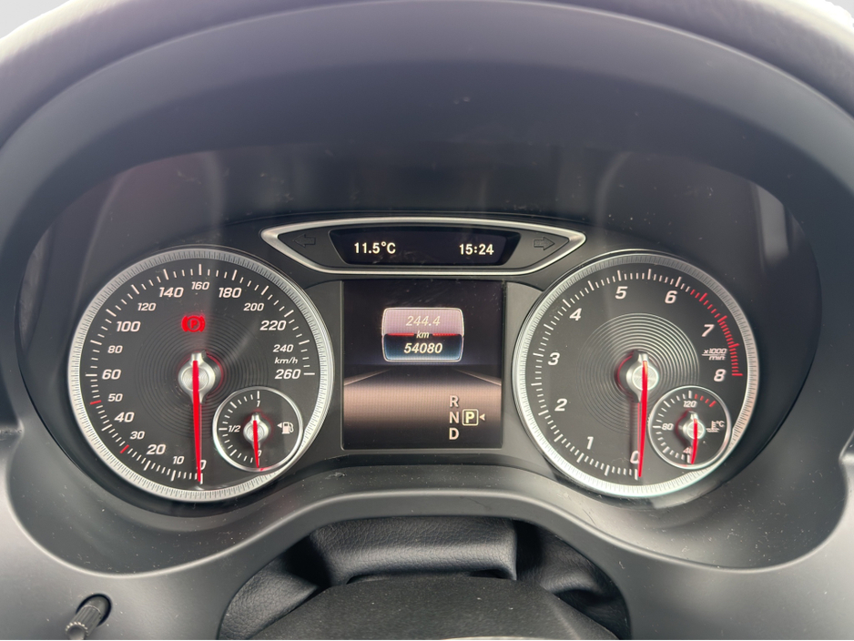 2016 Mercedes-Benz A Class - image 13