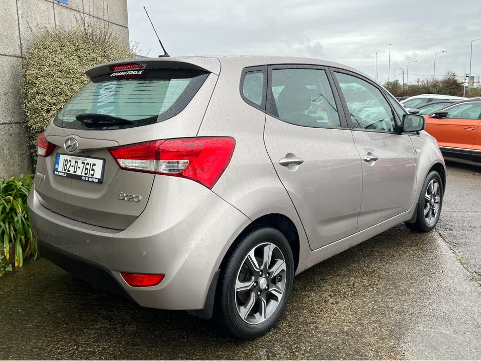 2018 Hyundai ix20 - image 4