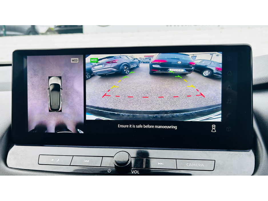 2023 Nissan Qashqai LOW MILEAGE AUTOMATIC 4 REVERSE CAMERAS + FRONT AND REAR PARK SENSORS €31,995