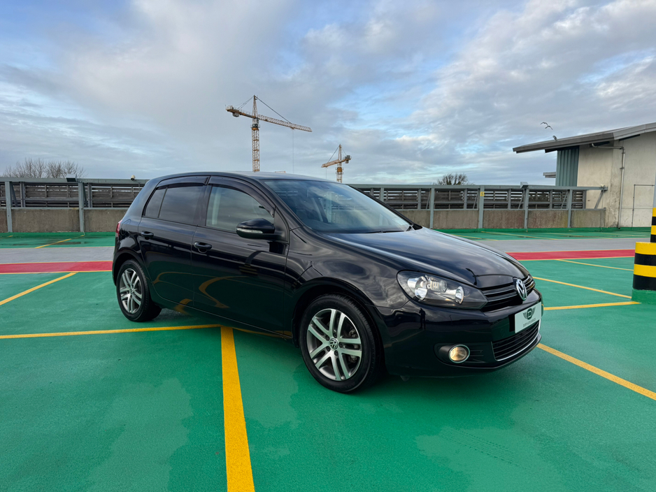 2010 Volkswagen Golf  €7,950