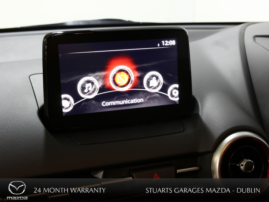 2023 Mazda Mazda2 - image 12