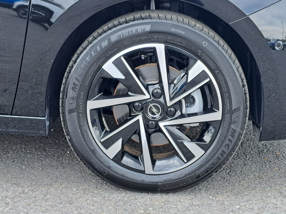 2026 Opel Corsa - image 12