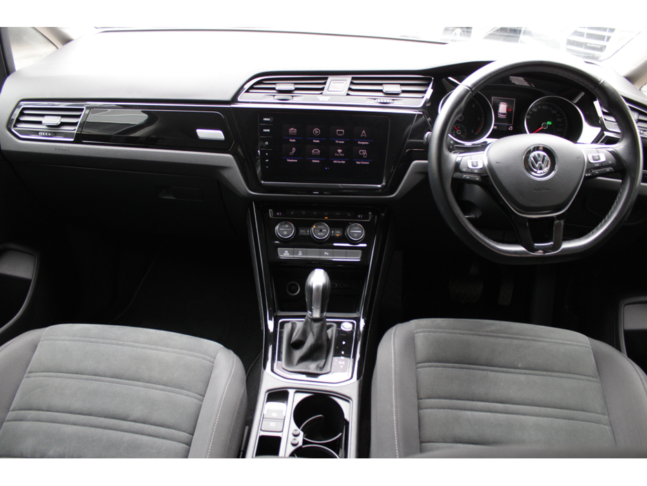 2019 Volkswagen Touran 2.0TDI 150BHP HIGHLINE 7 SEATER 5DR MPV AUTO // 1 OWNER WITH ONLY 99, 000 KM'S // BUY WITH CONFIDENCE AA AND SIMI APPROVED DEALER 2026 // FINANCE ARRANGED // ALL TRADE INS WELCOME // €23,950