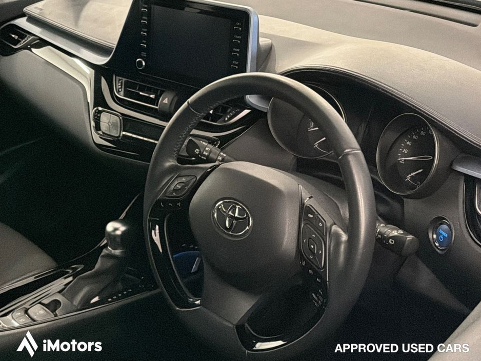2021 Toyota C-HR - image 16