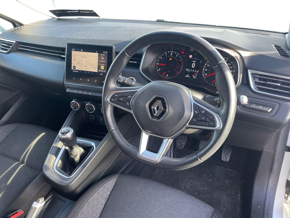 2024 Renault Austral E-TECH Hybrid 200 techno esprit Alpine €39,950