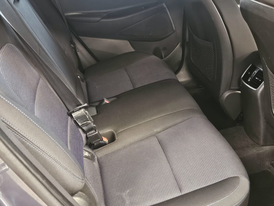 2017 Hyundai Tucson - image 6