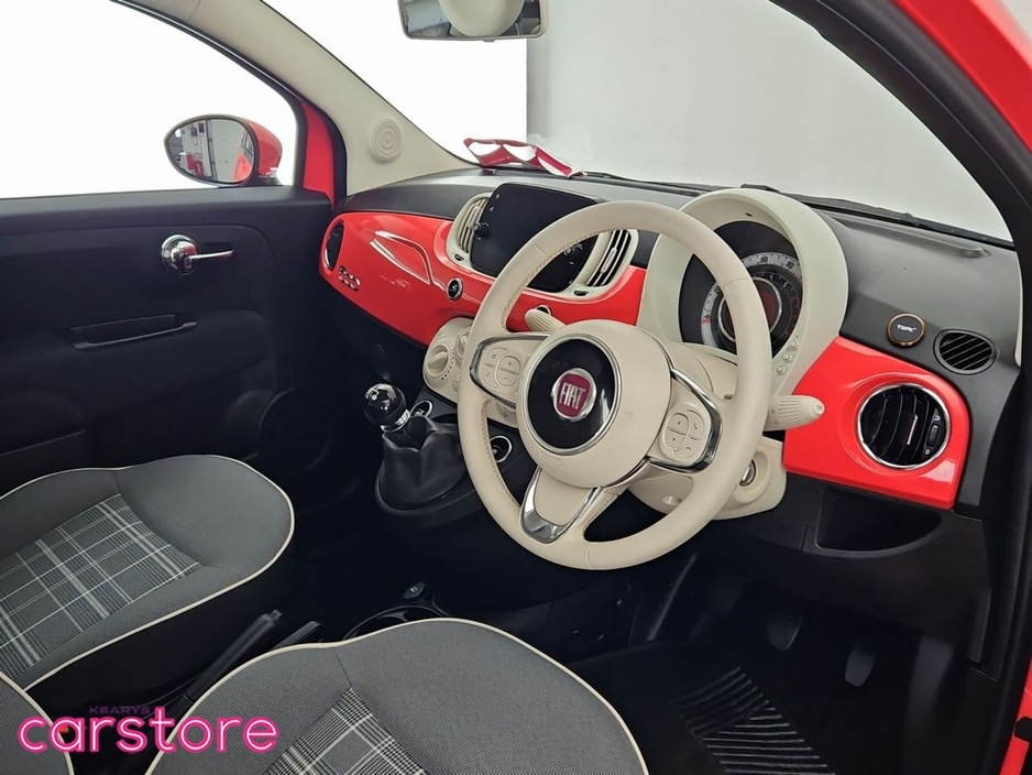 2020 Fiat 500 - image 9