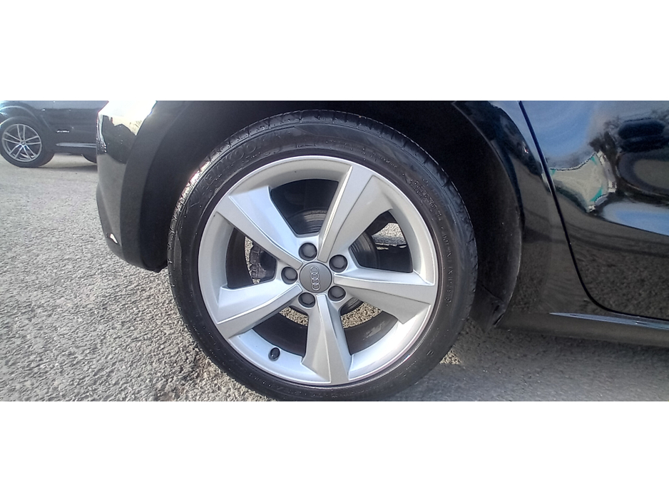 2016 Audi A1 - image 17