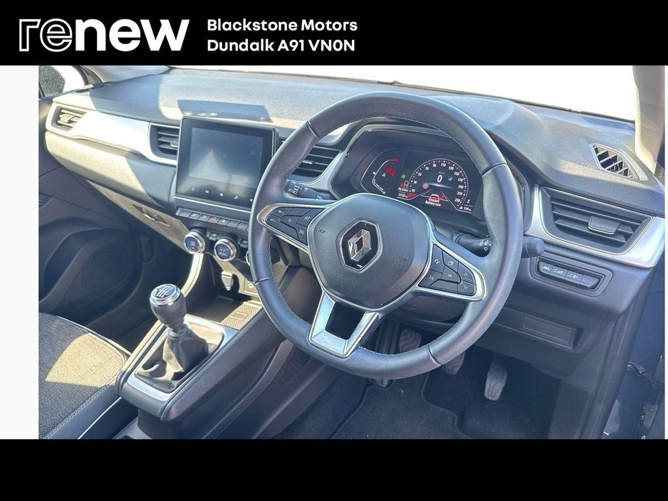 2023 Renault Captur - image 15