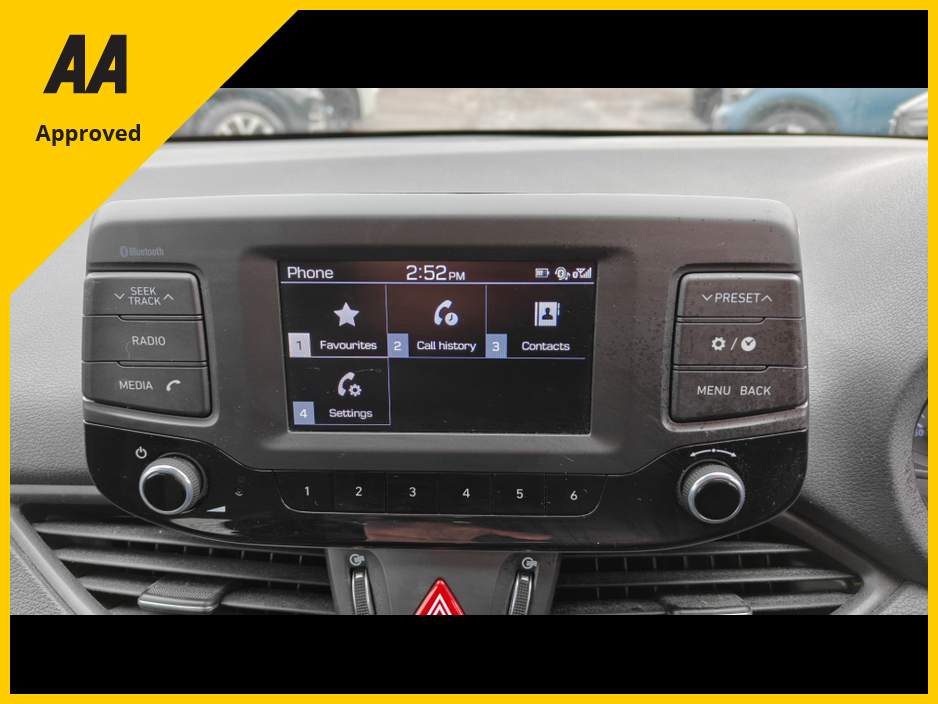 2018 Hyundai i30 - image 23