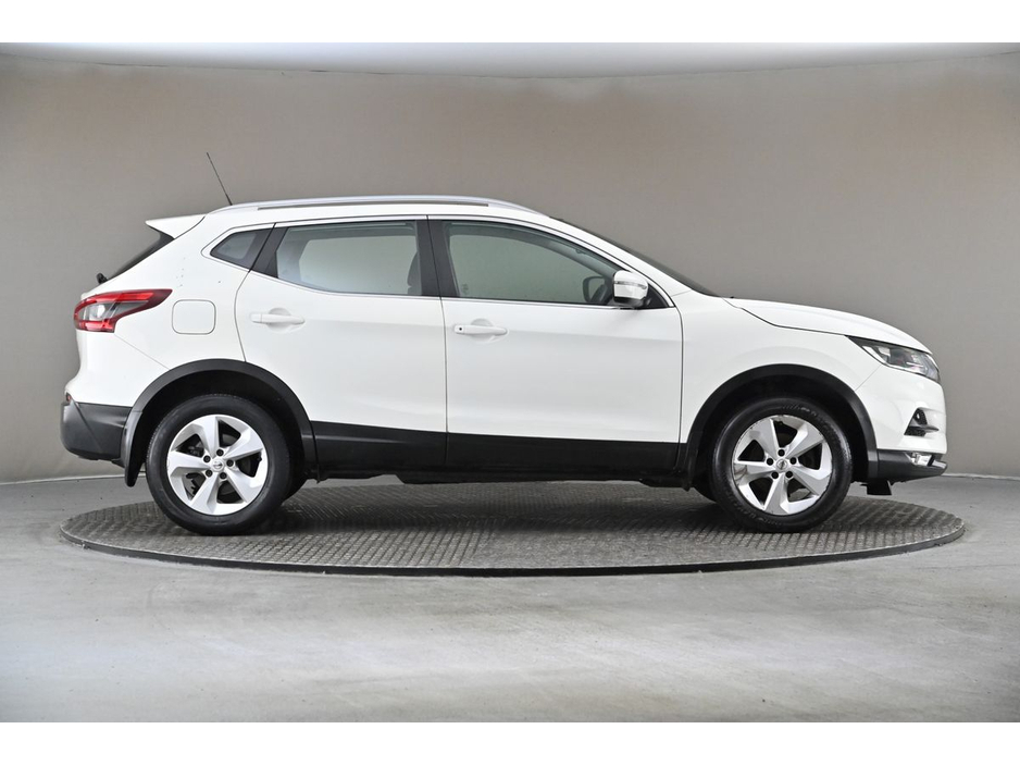 2021 Nissan Qashqai 1.3 PET SE 6SPD *PANORAMIC ROOF*REVERSE CAM*PARK SENSORS* €22,890