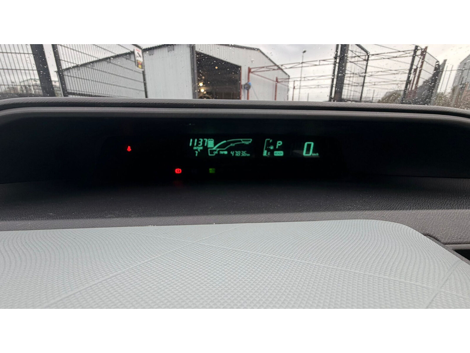 2012 Toyota Aqua  €8,000