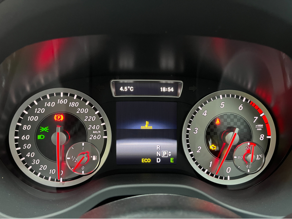 2014 Mercedes-Benz A Class - image 21