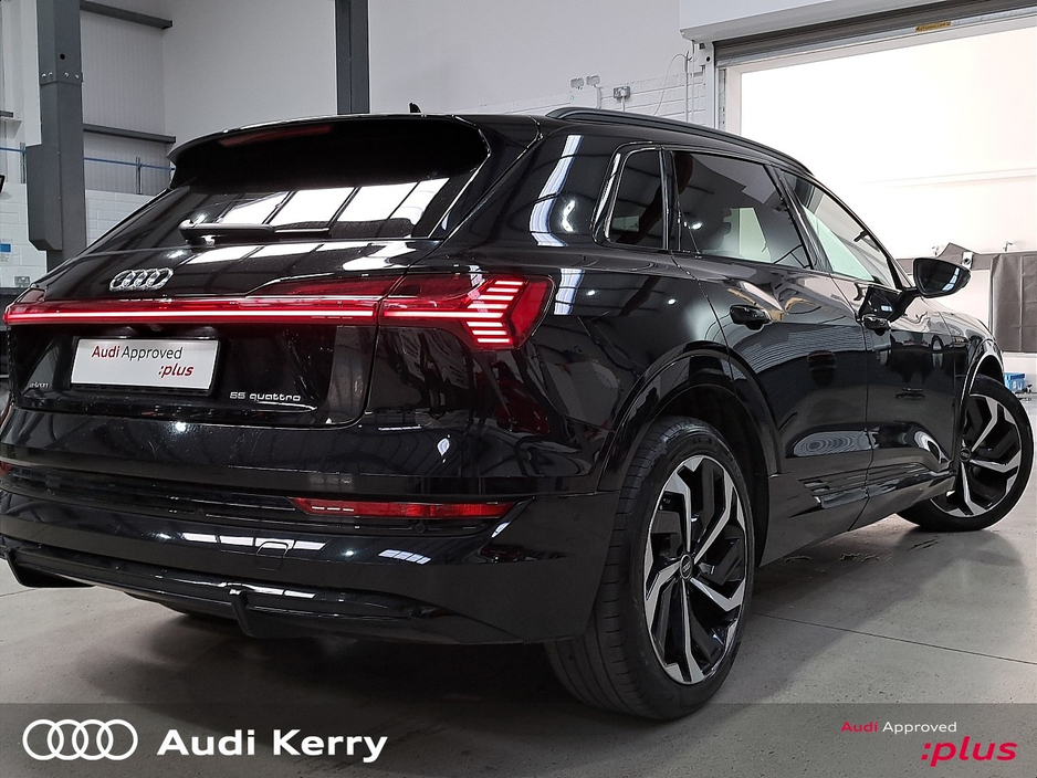 2021 Audi e-tron - image 27