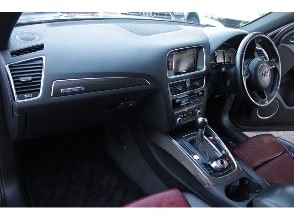 2015 Audi SQ5 - image 21