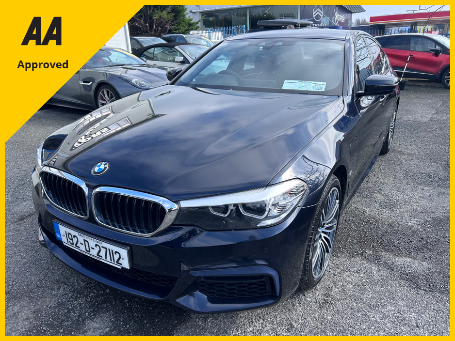 2019 BMW 5 Series - image 8