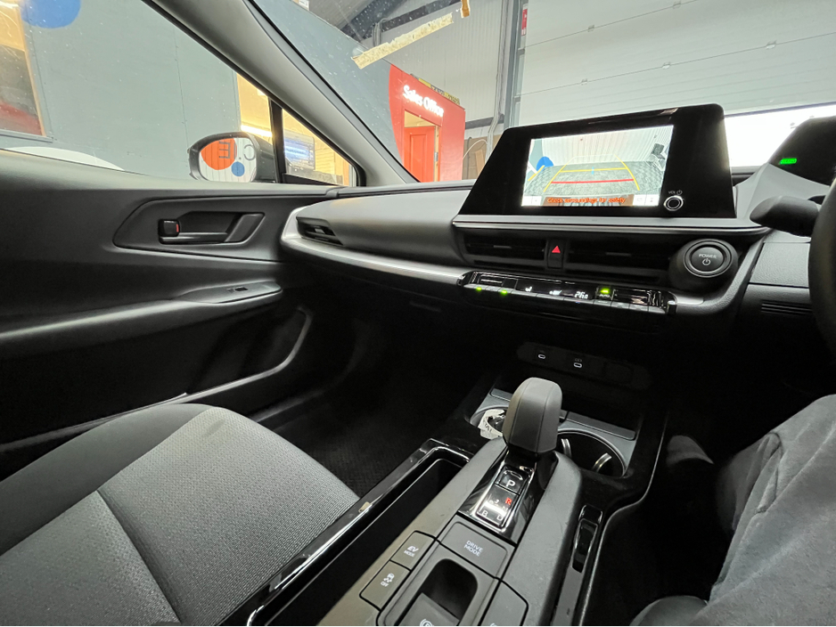 2025 Toyota Prius - image 15