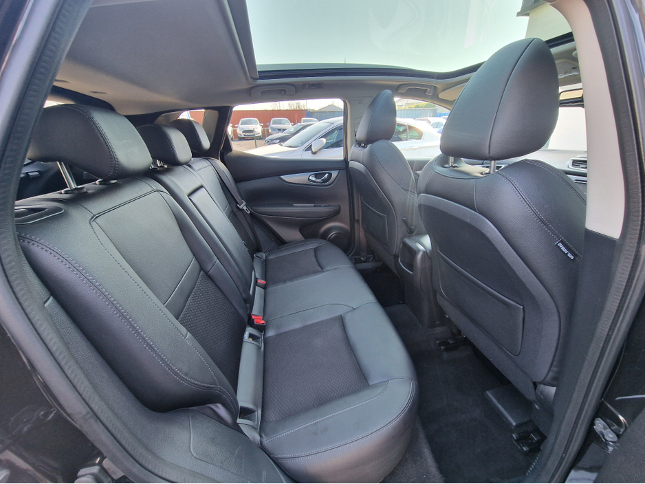 2018 Nissan Qashqai - image 32