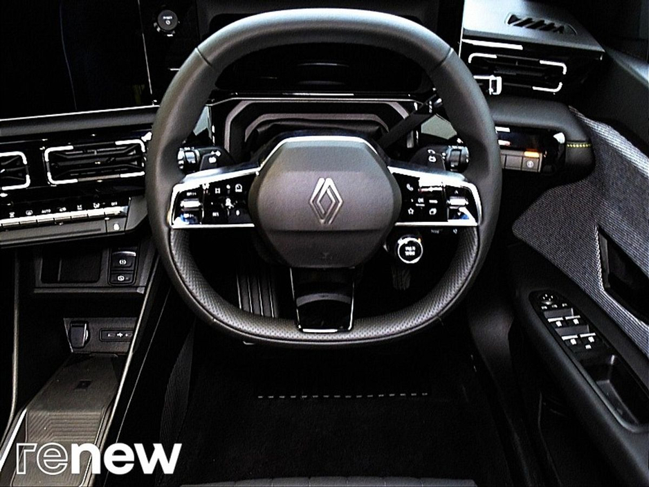 2026 Renault 4 techno 52kWh 150hp DEMO €37,145
