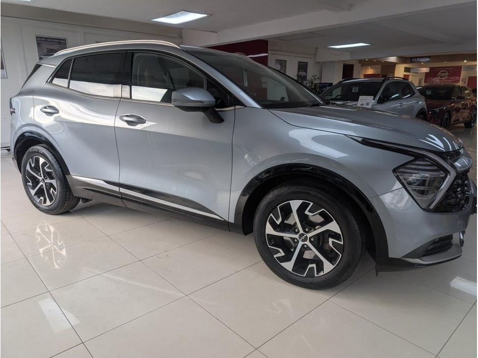 2023 Kia Sportage - image 11