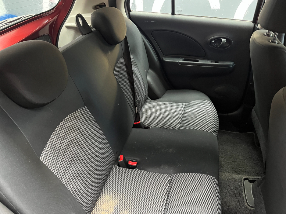 2019 Nissan March - image 11