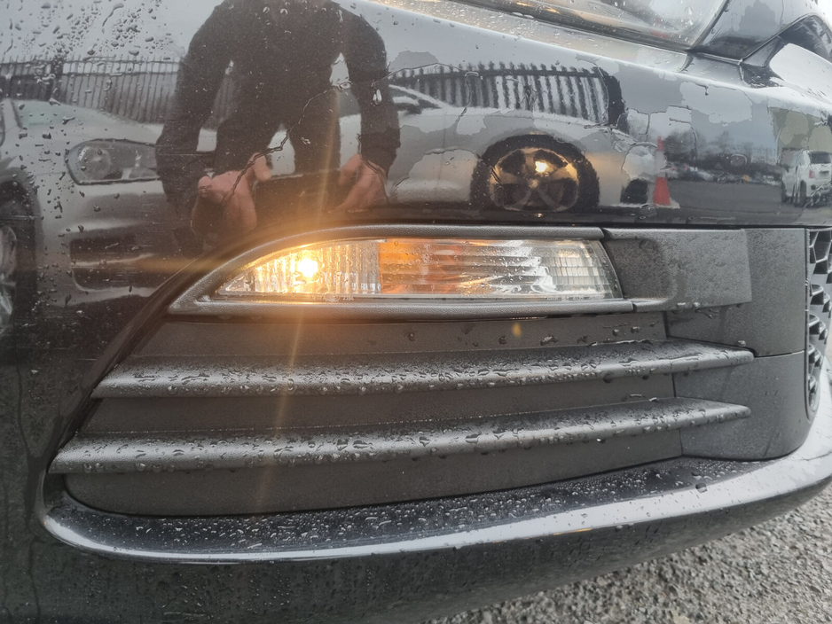 2010 Volkswagen Scirocco - image 13