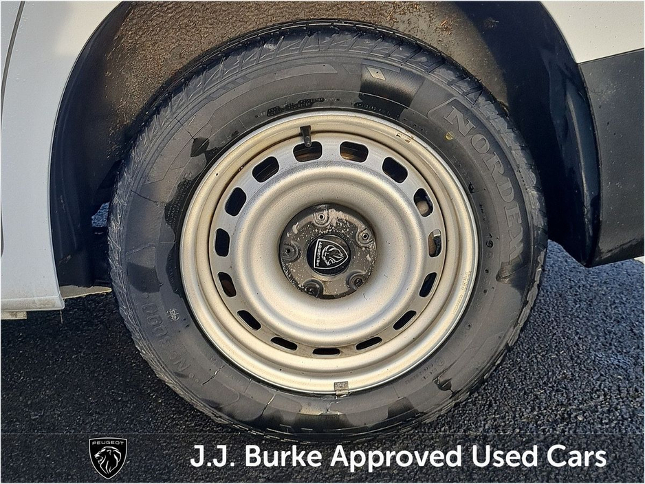 2025 Peugeot Partner PARTNER PRO PLUS1.5 HDI 100 65