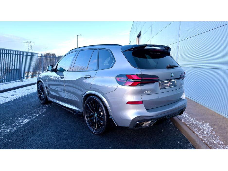 2024 BMW X5 XDRIVE50E M SPORT AUTO €92,950